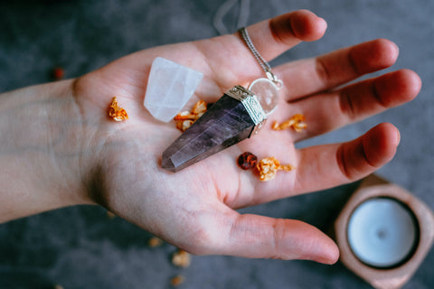 Your Goddess Guide to Using a Pendulum